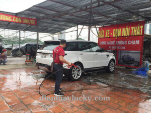 học nghề rửa xe ô tô