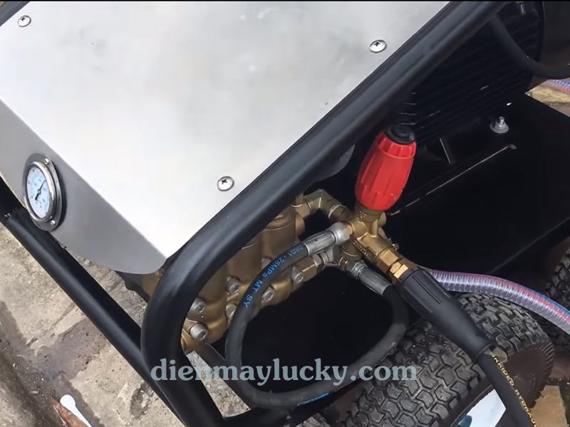 Máy rửa xe siêu cao áp Lutian 15KW 
